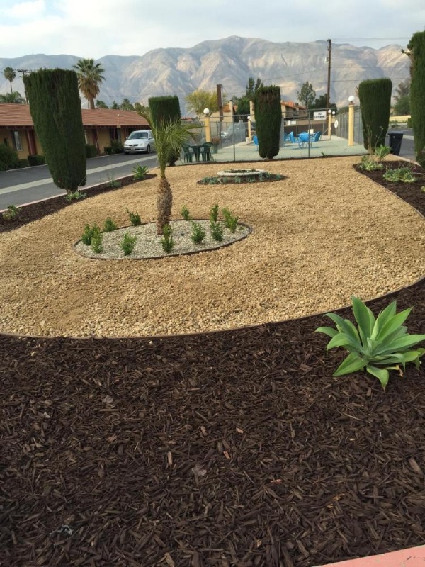 Hacienda Motel image 12